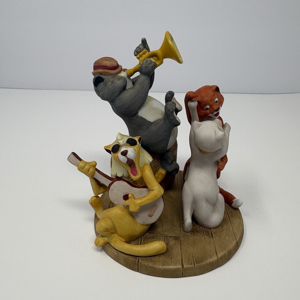 Disney Magic Memories Aristocats‎ Limited Edition 3813/15000 Figurine Japan